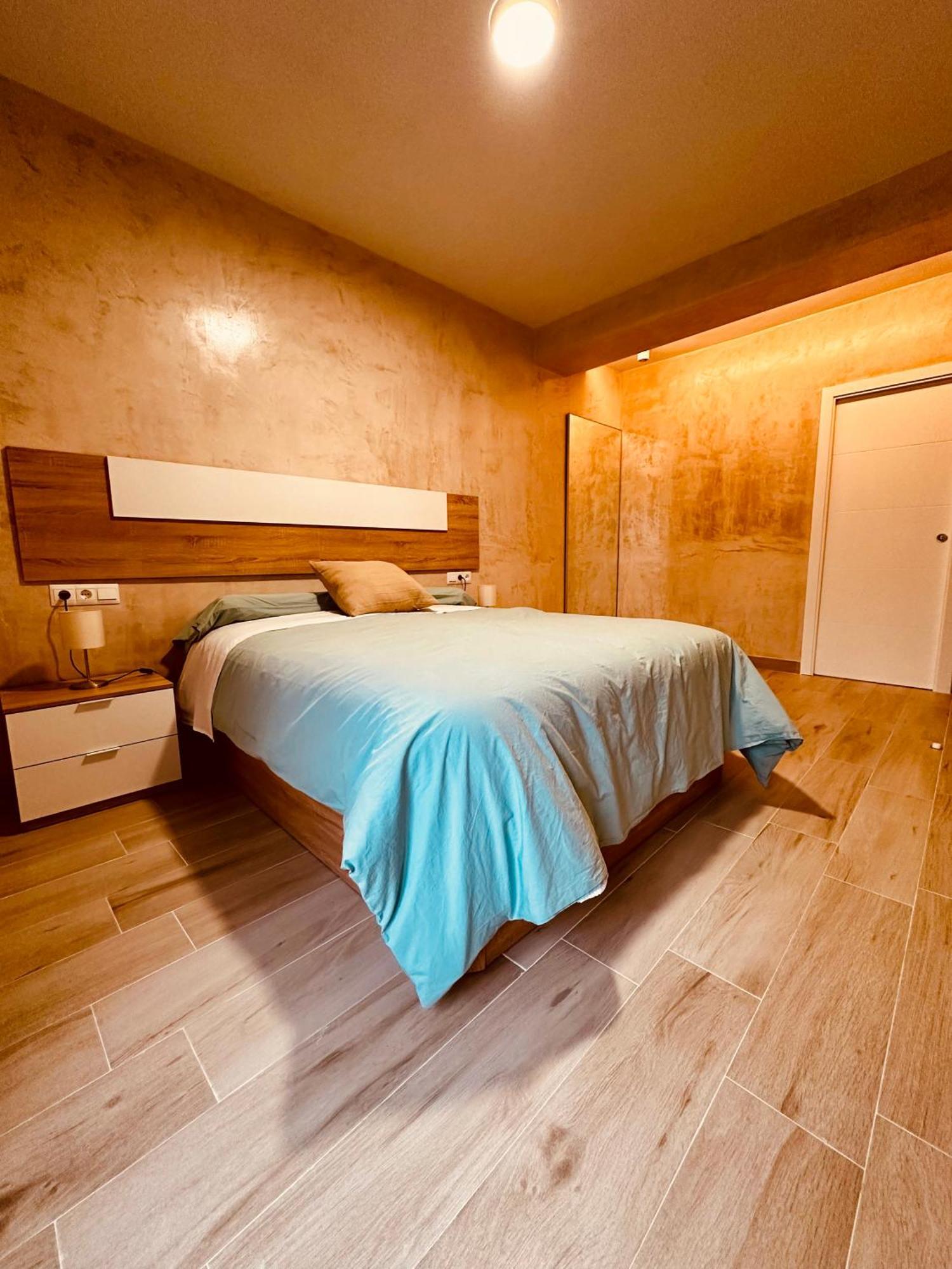 Cherry Jacuzzi Apartment روندا المظهر الخارجي الصورة