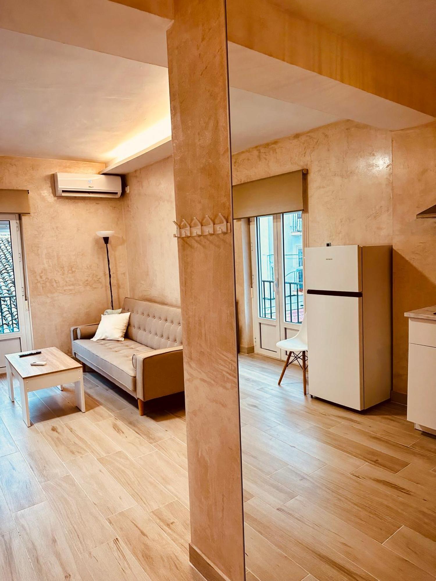 Cherry Jacuzzi Apartment روندا المظهر الخارجي الصورة