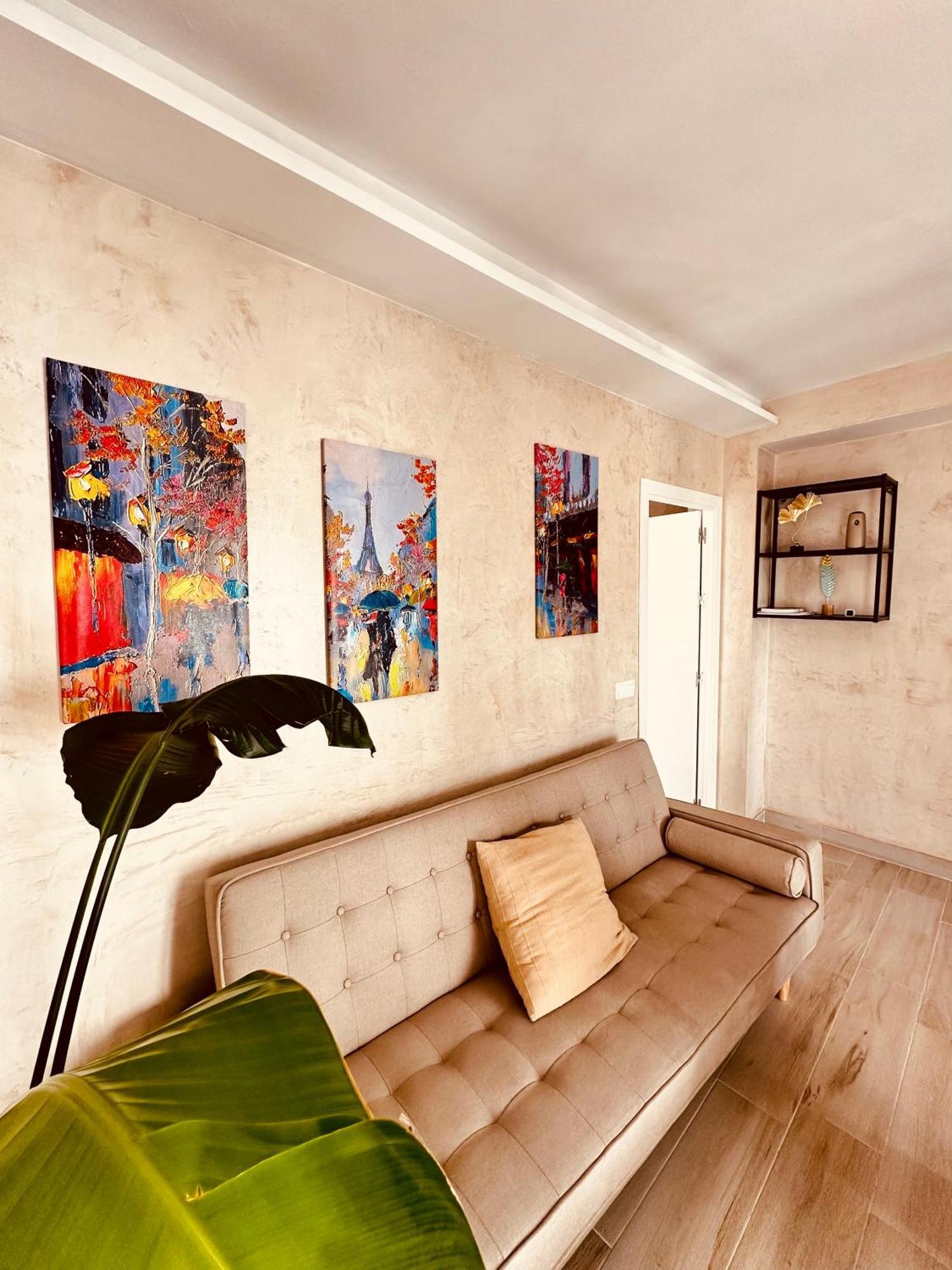 Cherry Jacuzzi Apartment روندا المظهر الخارجي الصورة